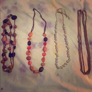 Bundle of 4 costume jewelry necklaces (Pinks)